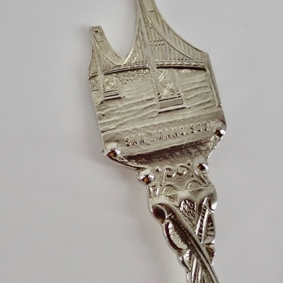 San Francisco Golden Gate Bridge SOUVENIR SPOON  4.5" Vtg Made in West Germany - Picture 2 of 9